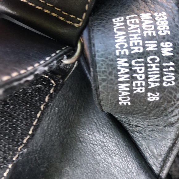 Clarks black leather superlight slipon size 9M - Picture 6 of 15